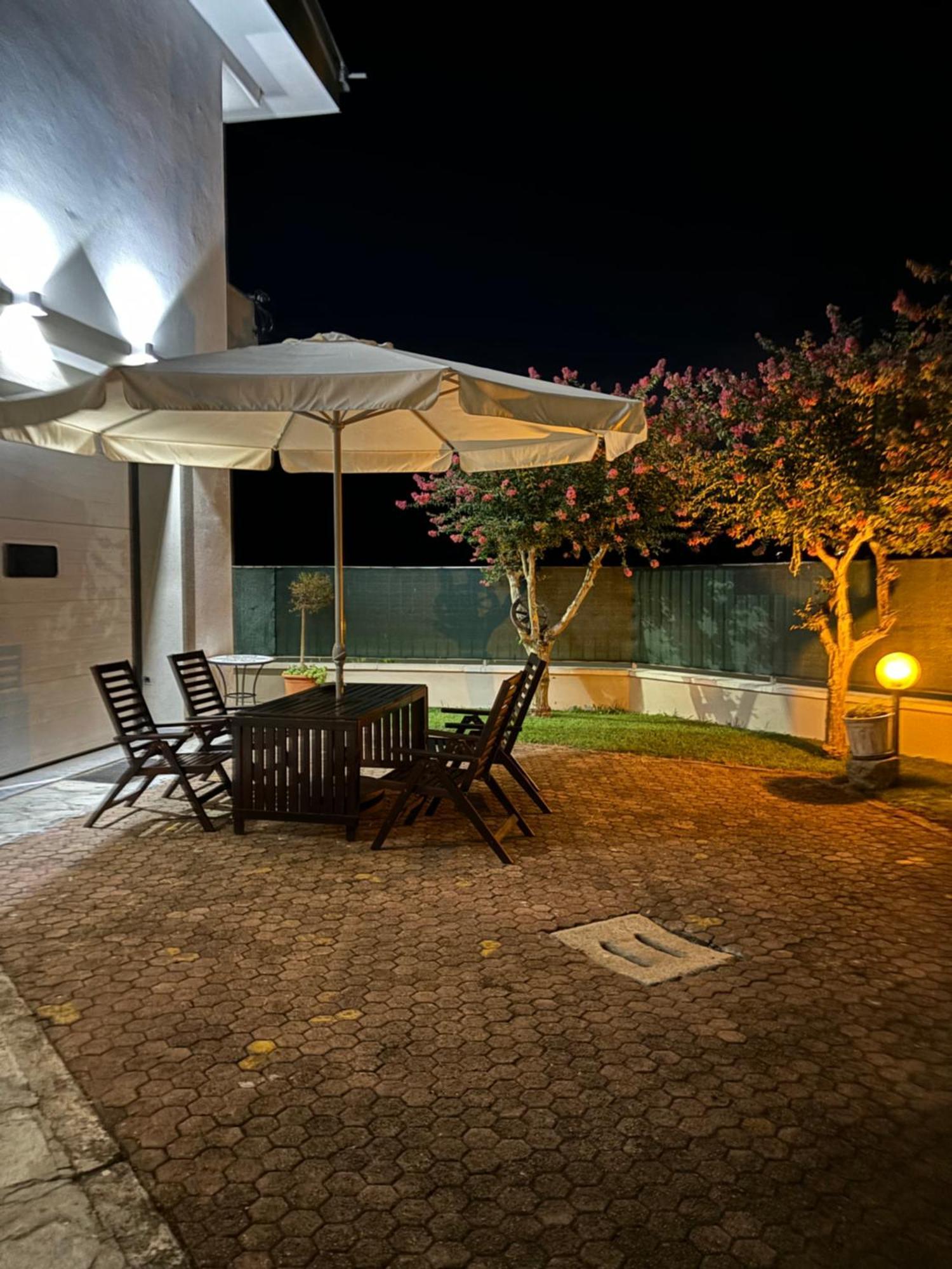 Bnbook Il Geco Olgiate Olona Exterior photo